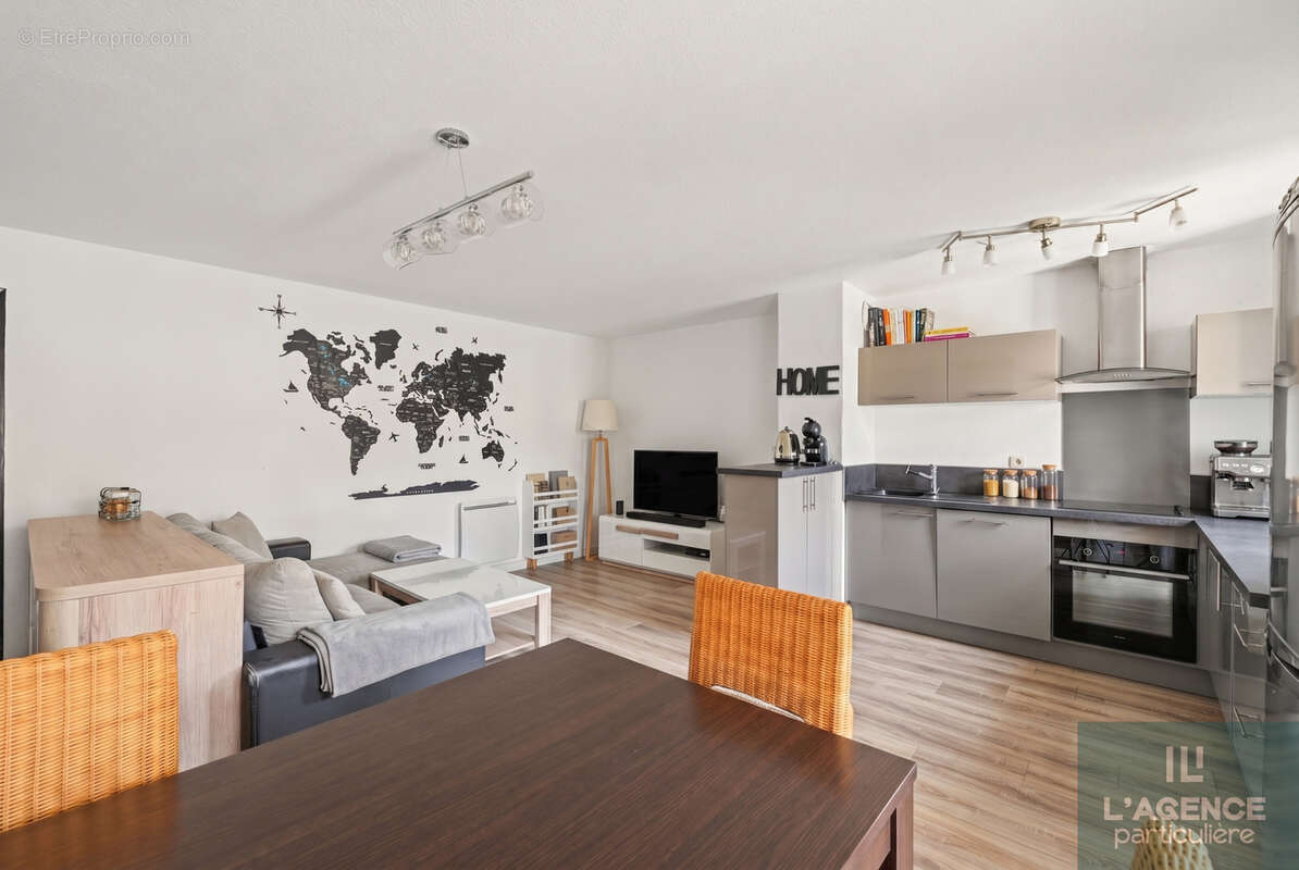 Appartement à POMPERTUZAT