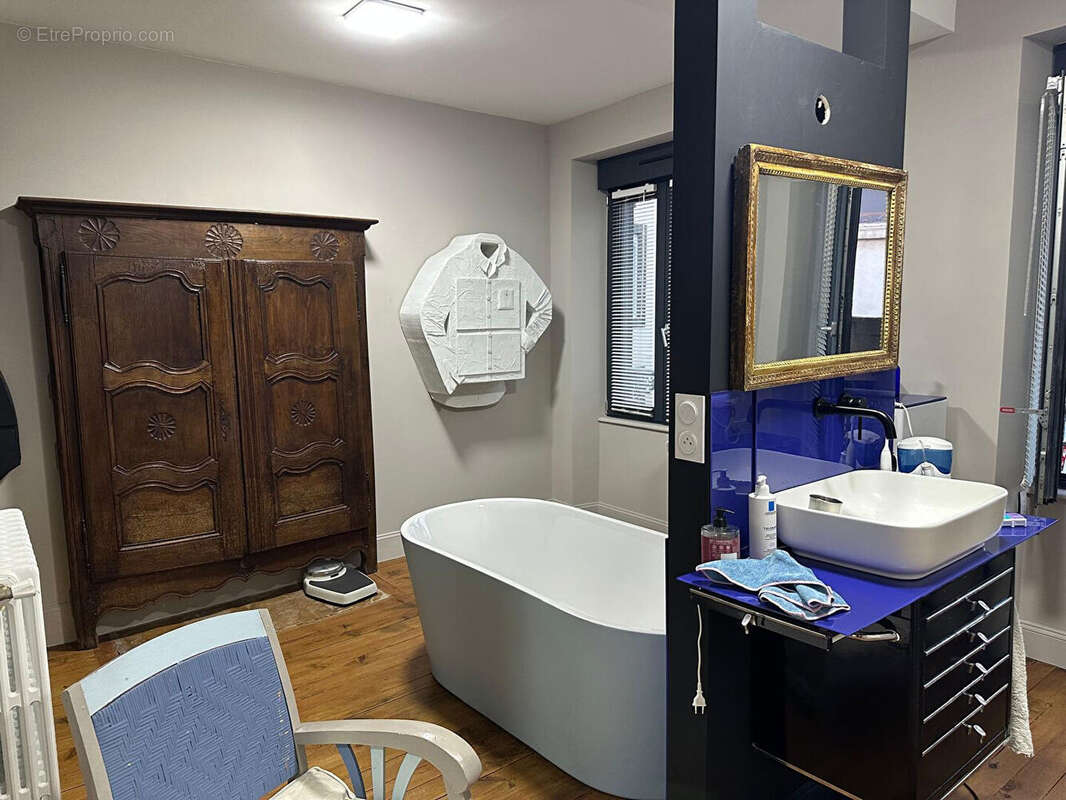 Vaste Maison bourgeoise de caractère Centre Cébazat - photo 9