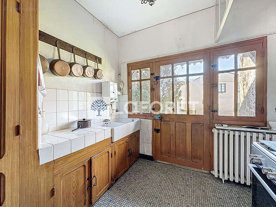 Maison de caractère avec dépendances - photo 6