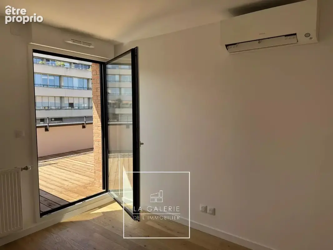 A vendre - saint-michel – dernier étage – t5 109 m² – 4 chambres – 52 m² de terrasses – 2 parkings - photo 10