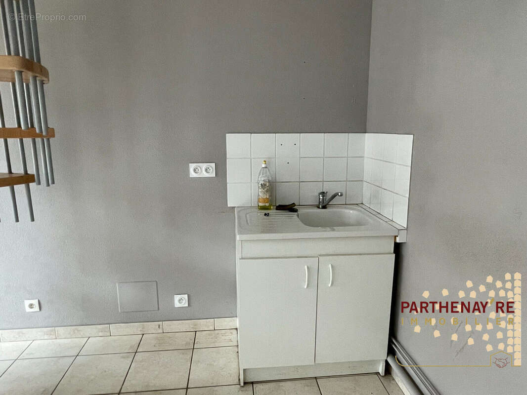 Appartement à SAINT-AUBIN-LE-CLOUD