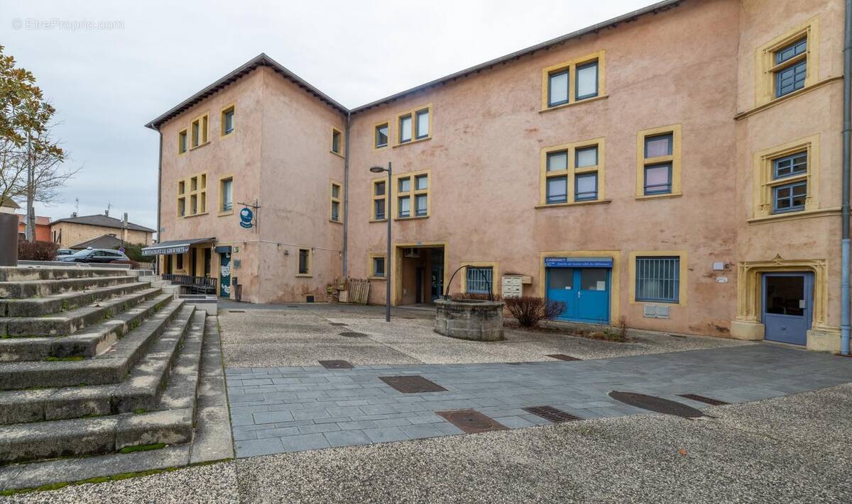 Appartement à LA VERPILLIERE