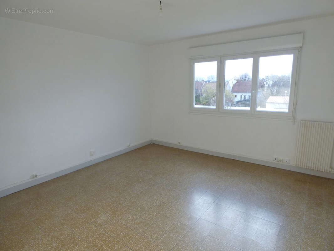 Appartement à HOUILLES