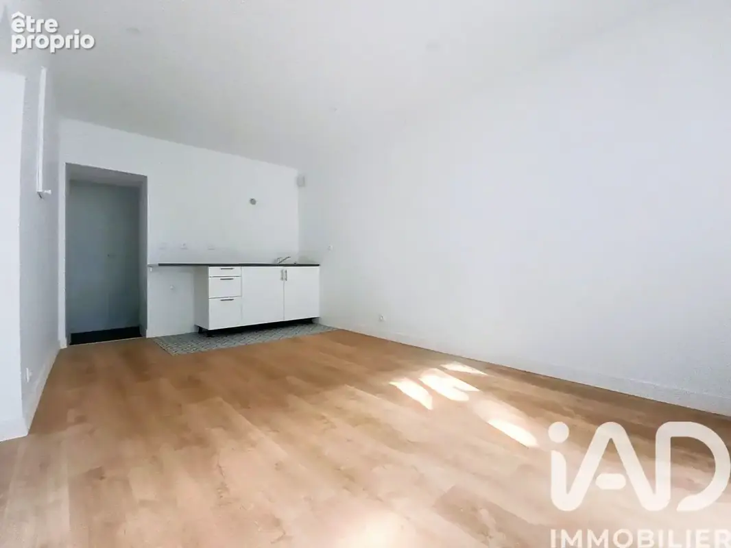 Photo 1 - Appartement à VILLENEUVE-LE-ROI