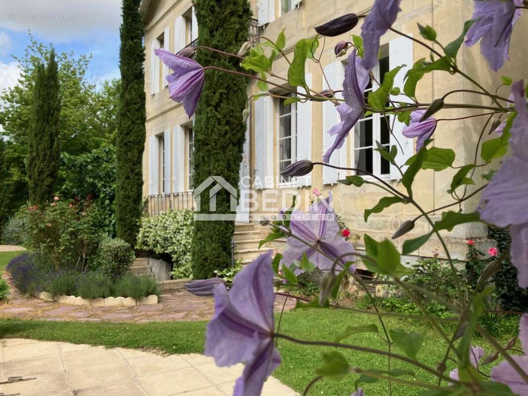 Maison à SAINT-SEURIN-SUR-L'ISLE