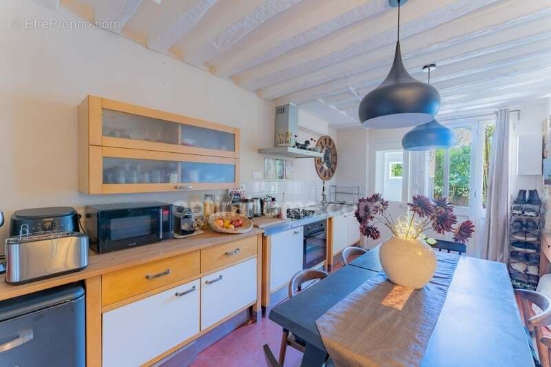 Maison à AUVERS-SUR-OISE