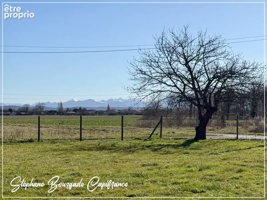 Terrain à BORDERES-SUR-L'ECHEZ