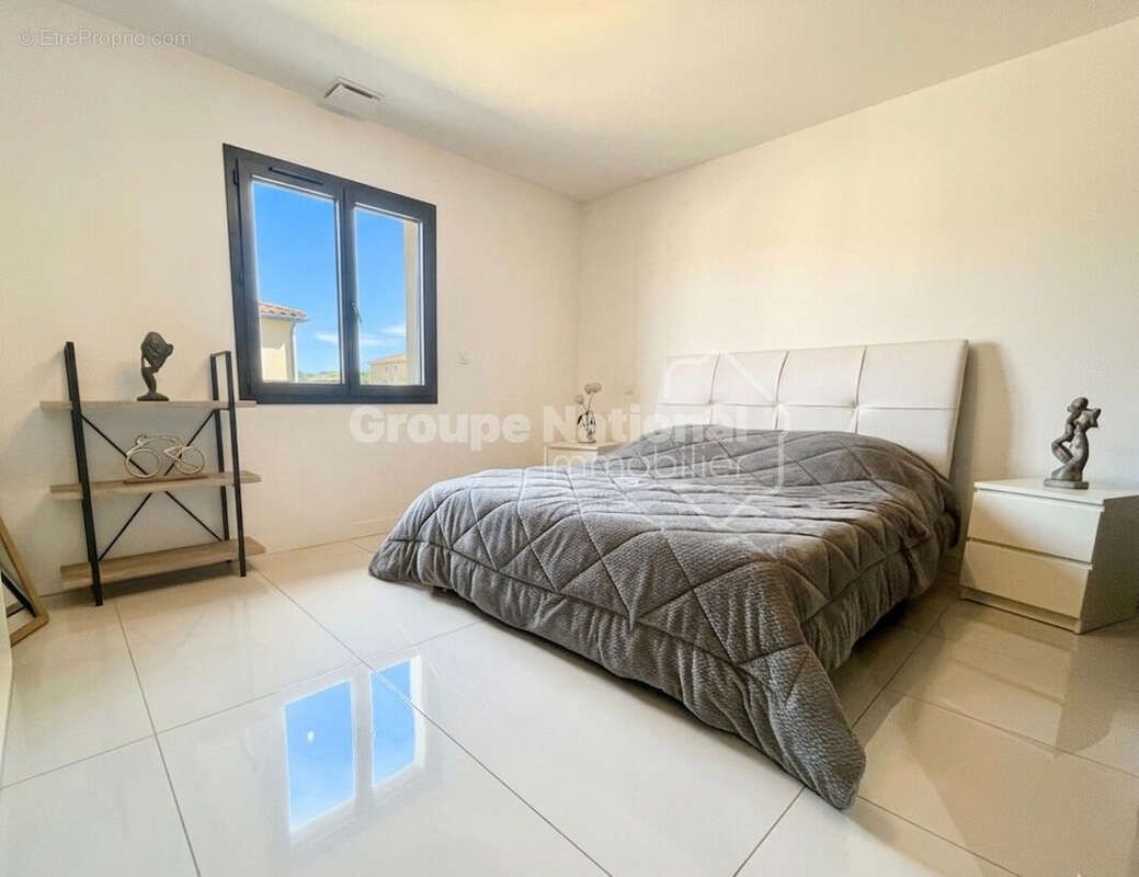 Maison Lunel 5 pièce(s) 137 m2 - photo 12