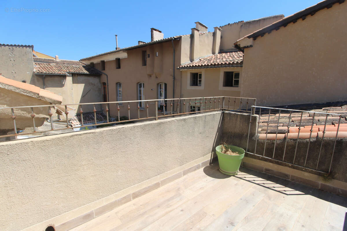 Appartement à APT