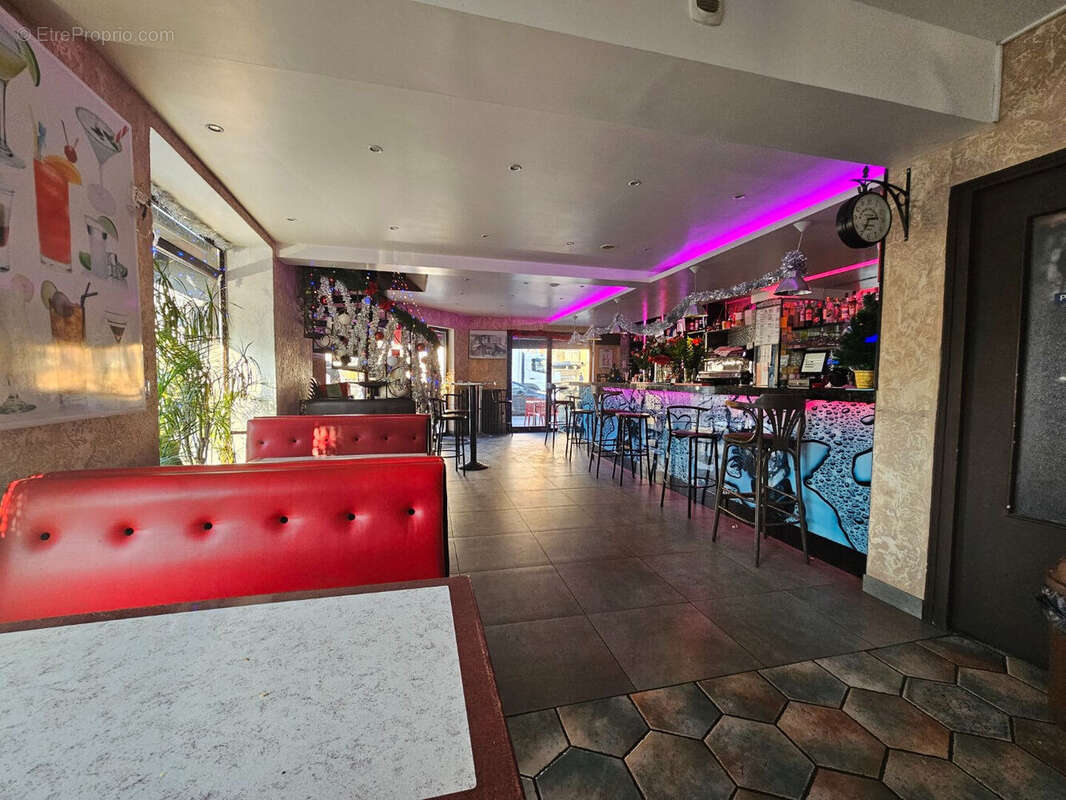 Commerce à CHAMPIGNY-SUR-MARNE