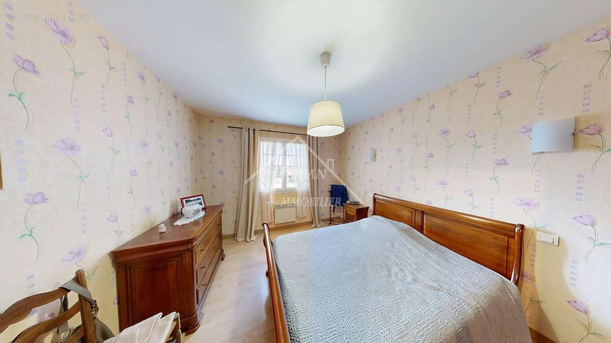 Exclusivite maison quatre chambres sous sol et terrain - photo 5