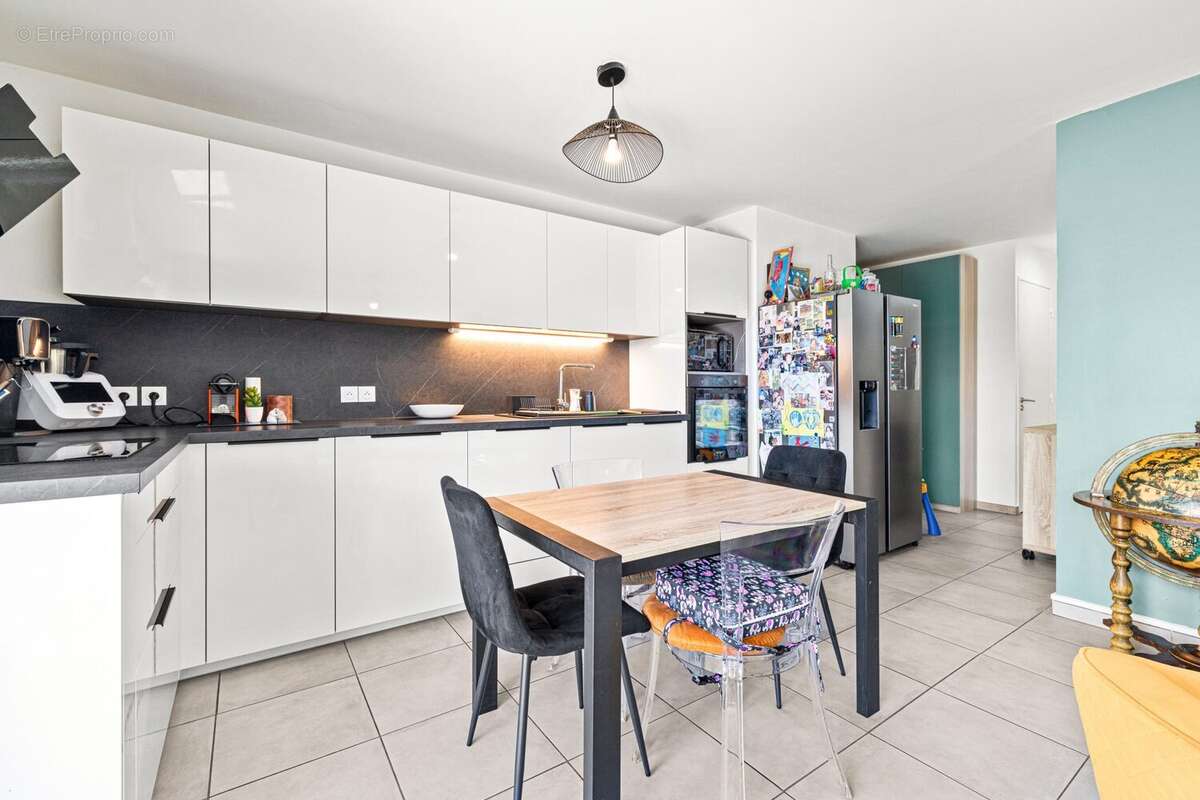 Appartement 63 m² à Saint-Laurent-Du-Var  - photo 5