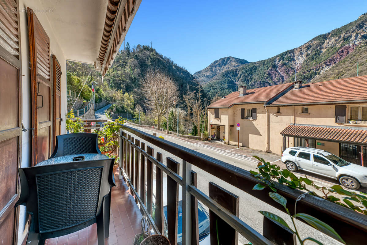 Appartement à SAINT-SAUVEUR-SUR-TINEE