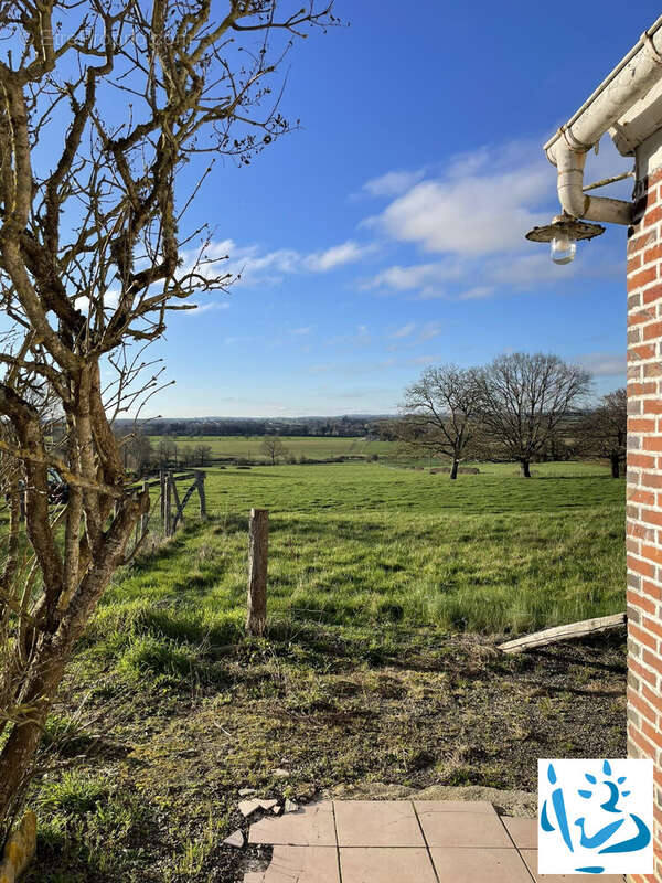 Maison à COURCERAULT