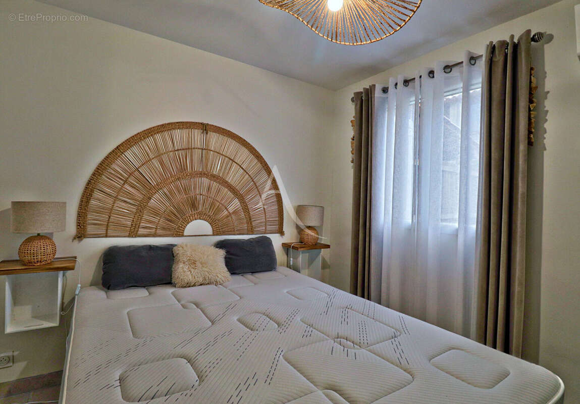 Maison à GREOUX-LES-BAINS