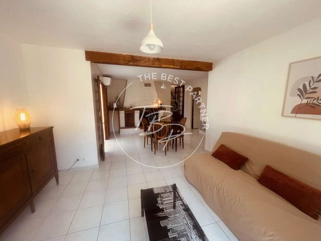 Maison à VALRAS-PLAGE