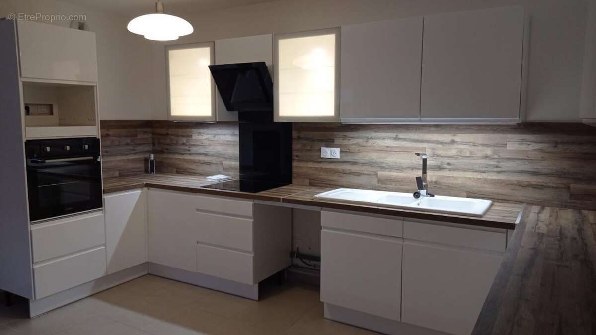 Appartement à CROIX