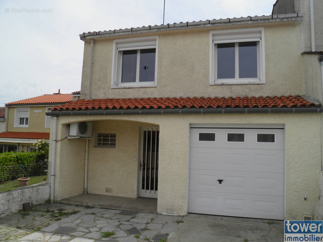 Maison à CASTRES