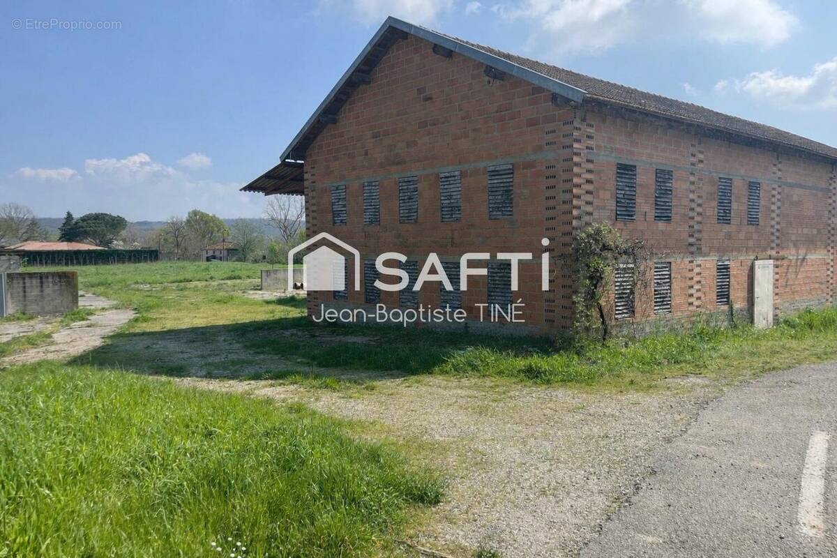 Appartement 590 m² à Lafitte  - photo 1