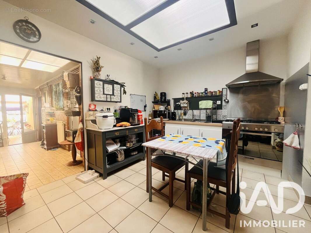 Maison 113 m² à Haubourdin  - photo 4