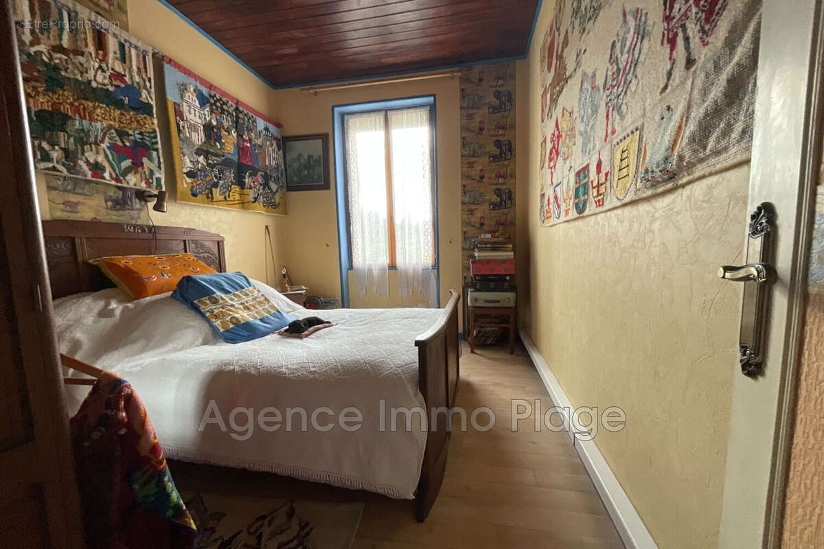 Maison 127 m² à Queyrac  - photo 3