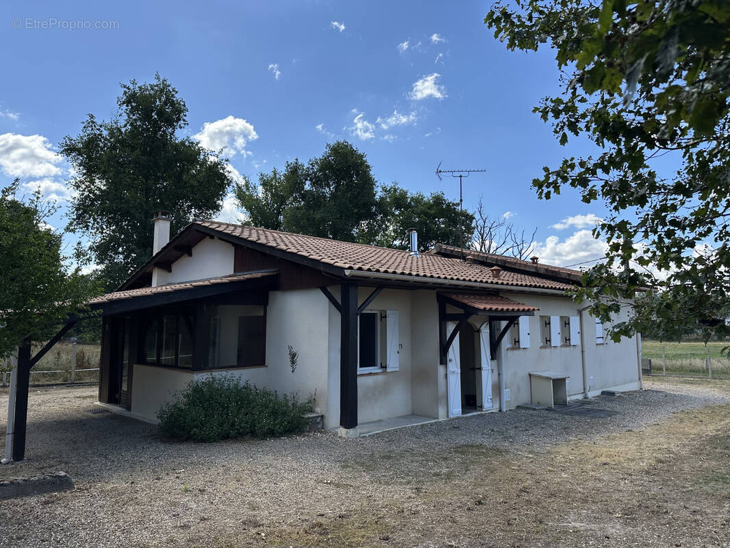Maison à LA BARDE