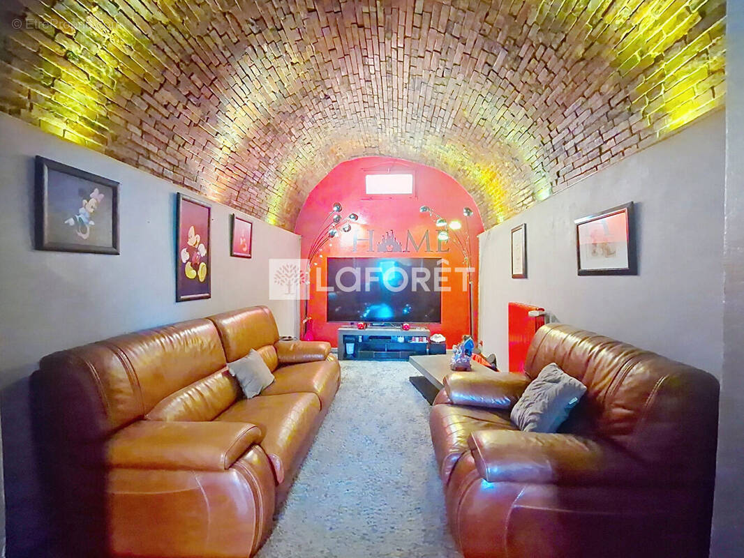 Maison à SAINT-ZACHARIE