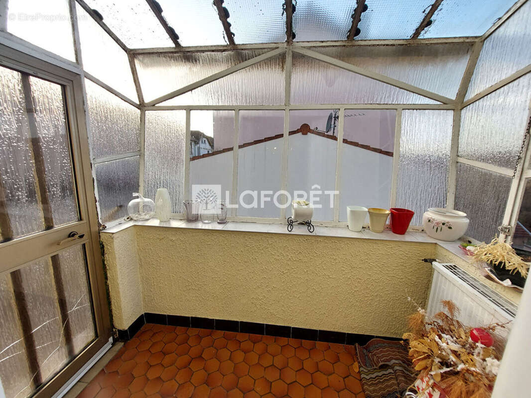 Maison à AUDUN-LE-TICHE