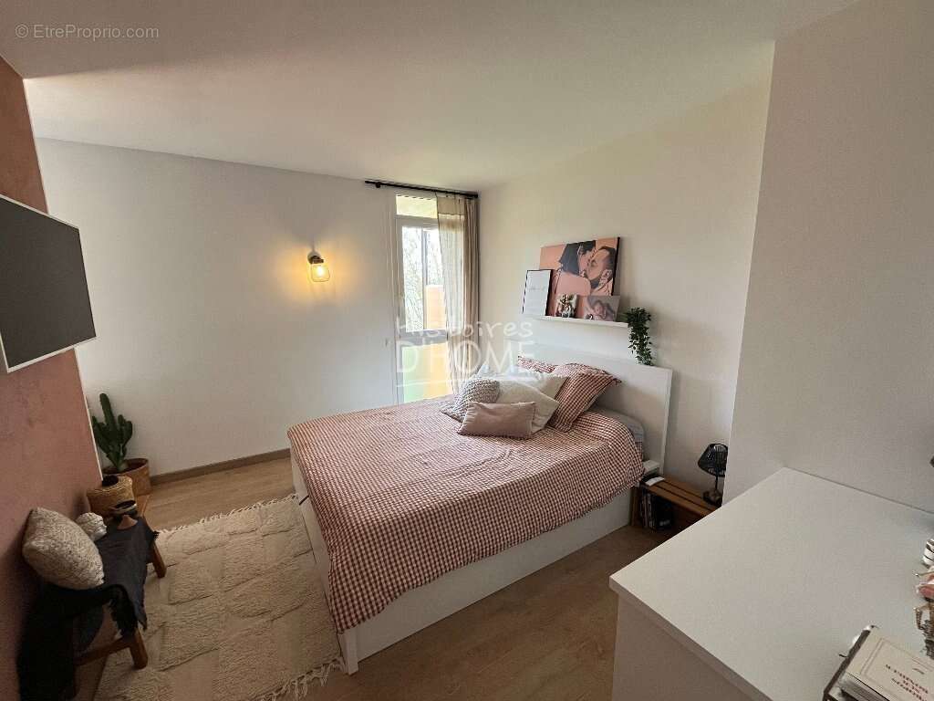 Appartement à BRIE-COMTE-ROBERT