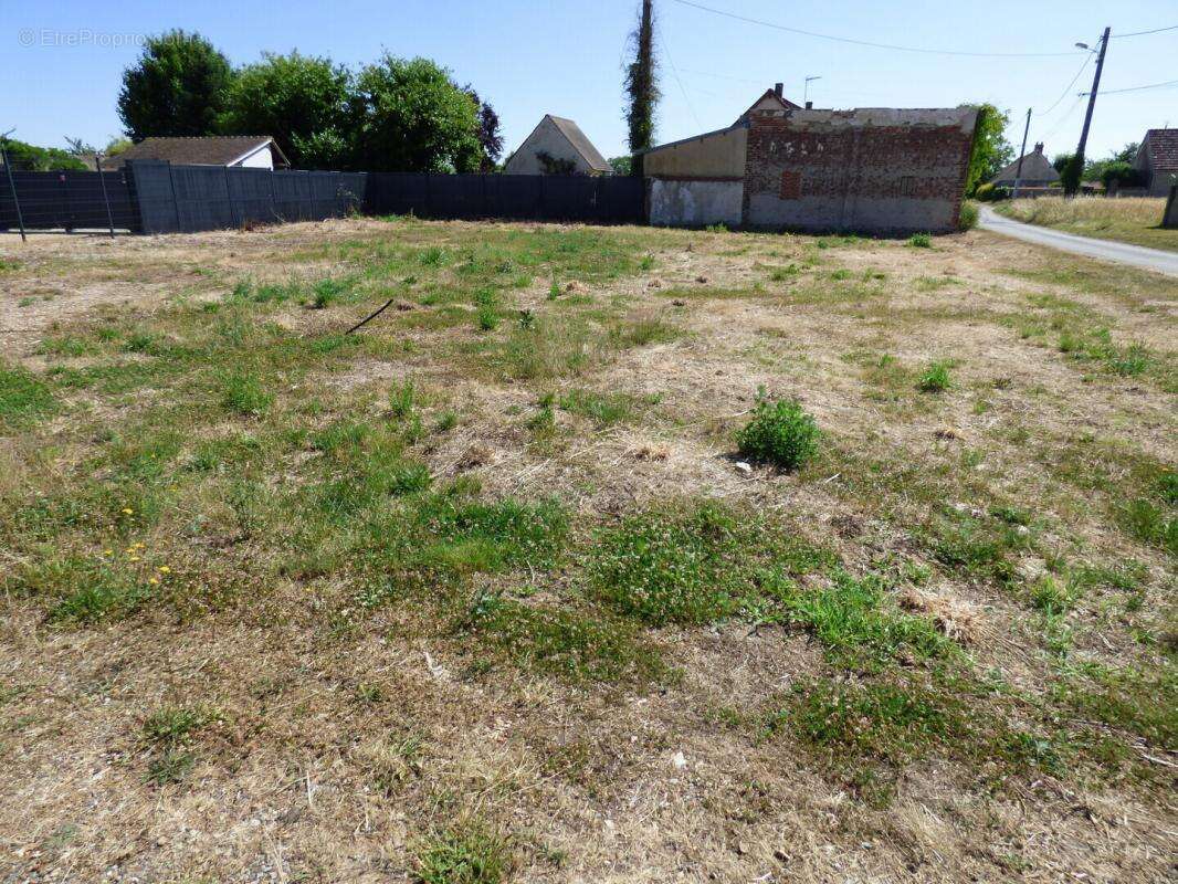 Terrain à SAINT-SAUVEUR-MARVILLE