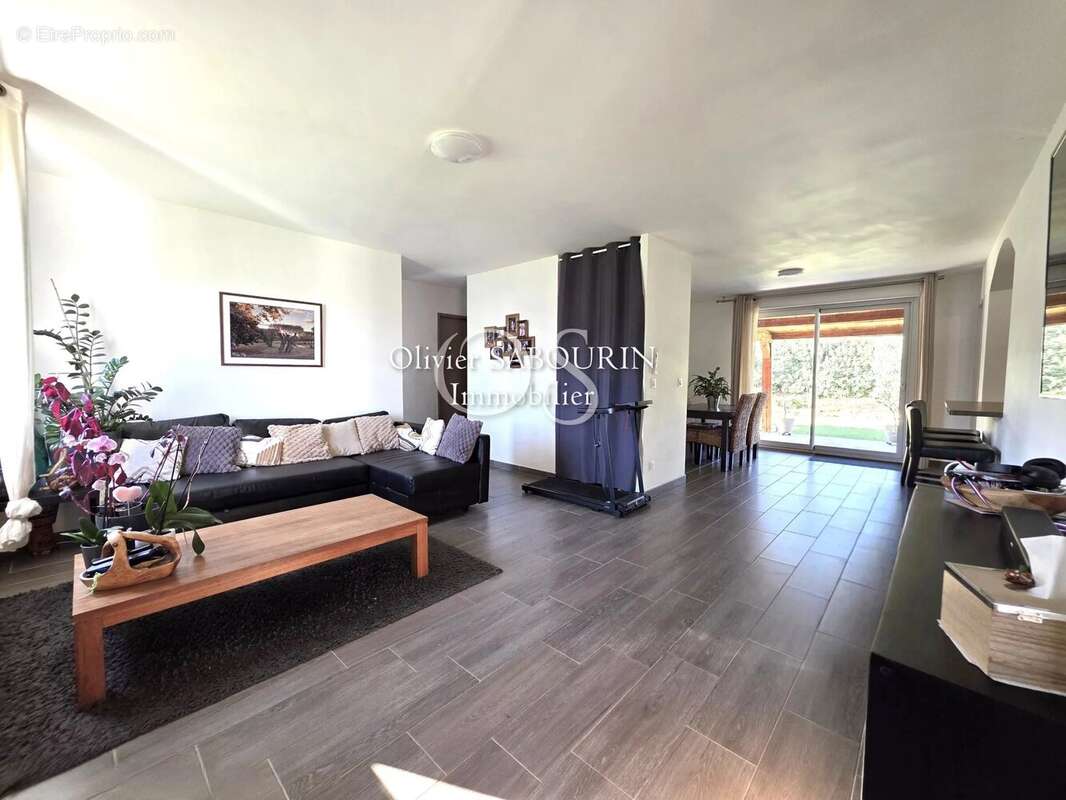 Appartement à TRANS-EN-PROVENCE