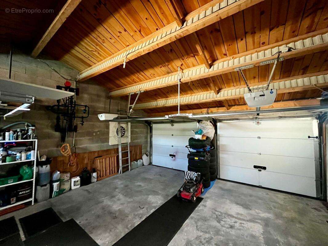 Maison à SAINT-ROGATIEN