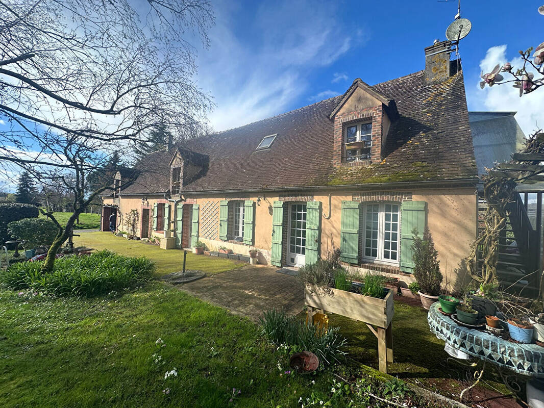 Maison à BRETONCELLES