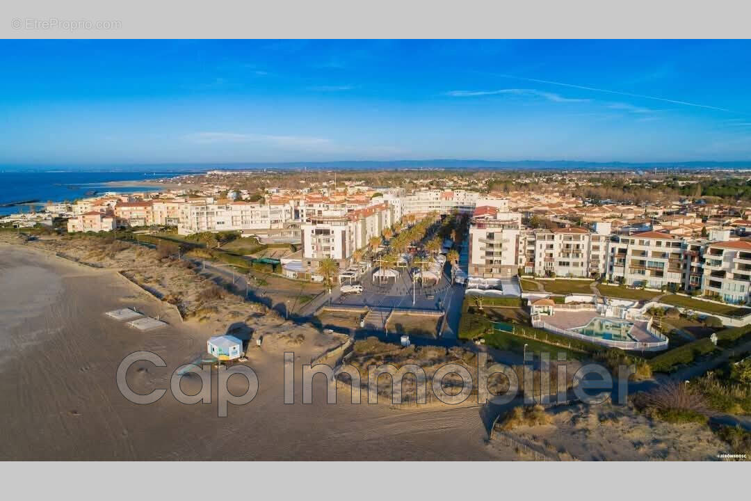Commerce à AGDE