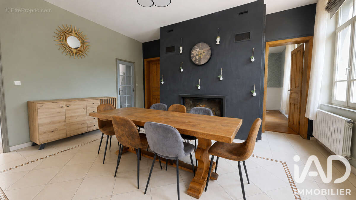 Maison 195 m² à Beutin  - photo 2