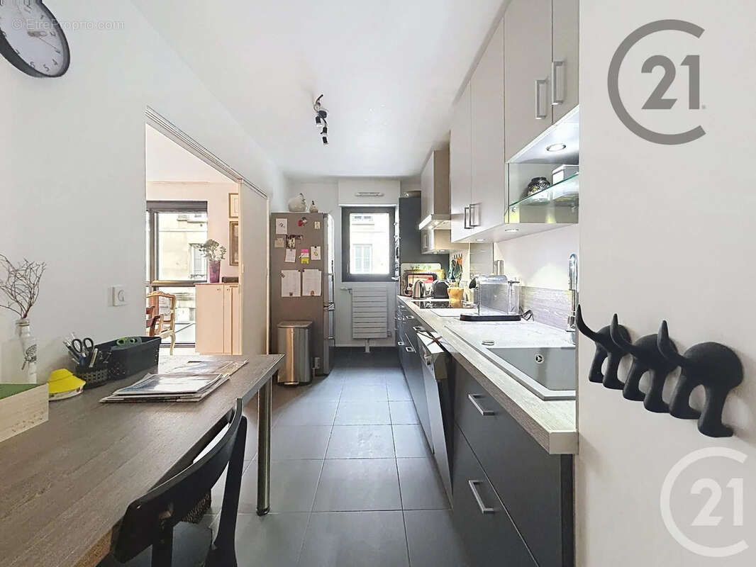 Appartement 81 m² à Fontainebleau  - photo 11