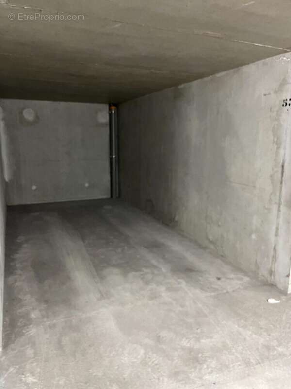 Appartement à MEYZIEU