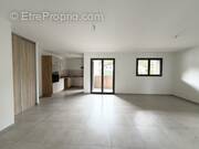 Appartement à RENAGE
