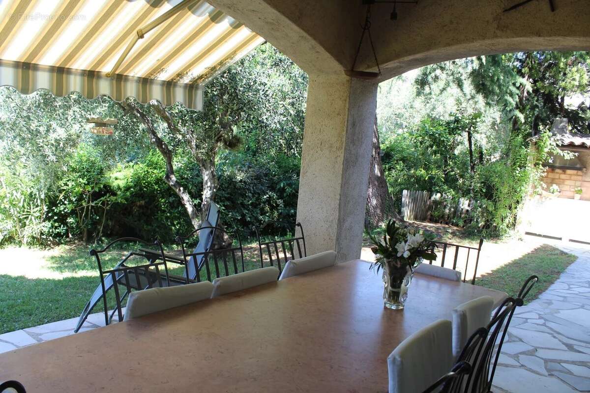Maison à GRASSE