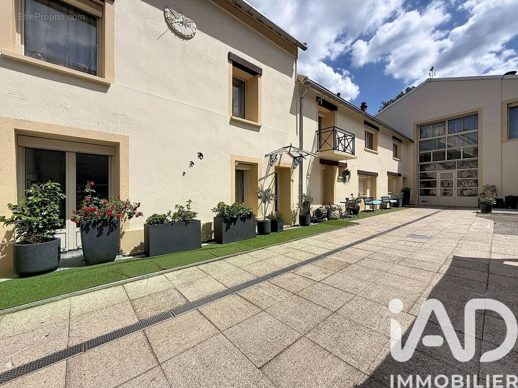 Photo 1 - Maison à FREPILLON