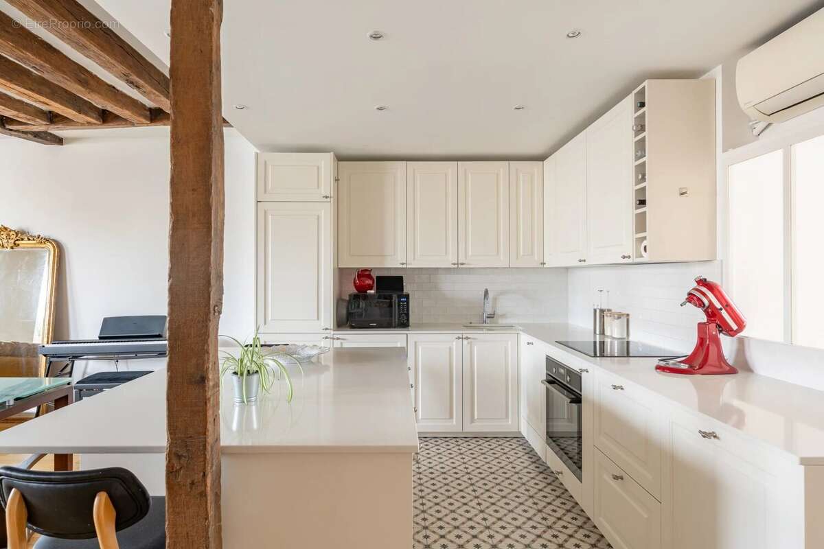 Appartement à PARIS-6E