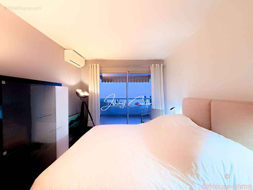 Appartement à VILLENEUVE-LOUBET