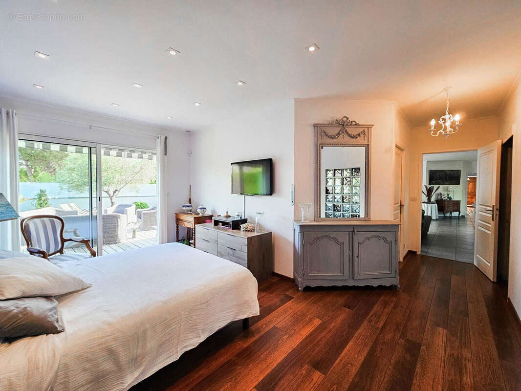 Maison à GUJAN-MESTRAS