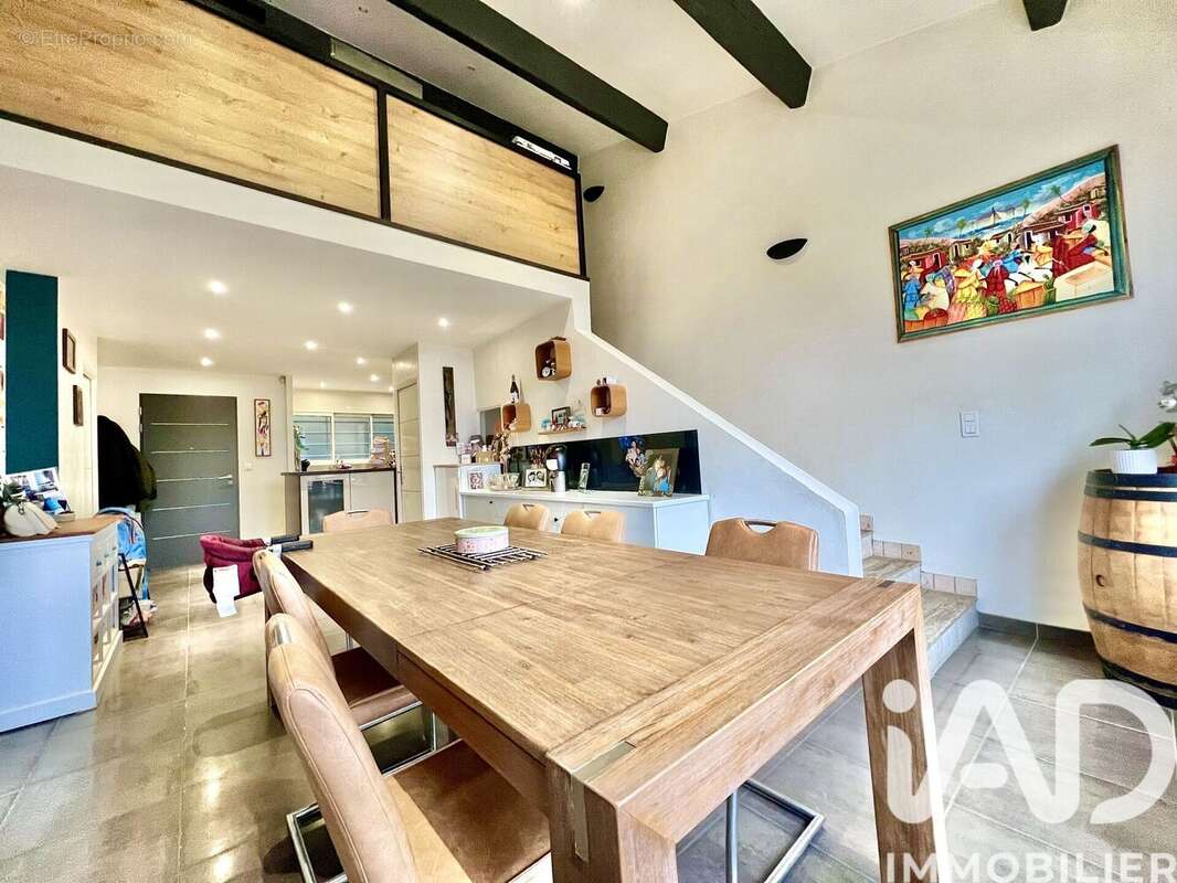 Photo 6 - Maison à SAINT-RAPHAEL