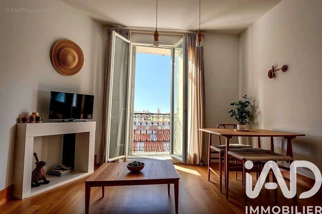 Photo 2 - Appartement à MARSEILLE-10E