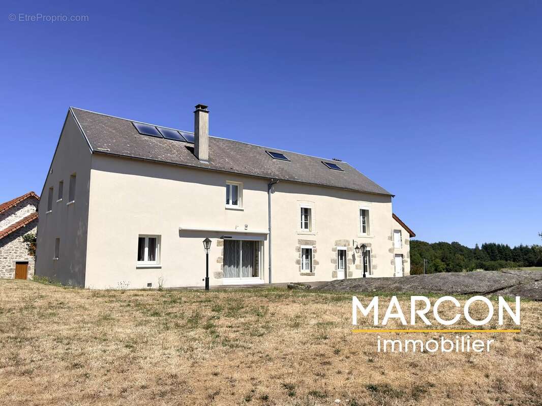 Maison 218 m² à Gueret  - photo 30