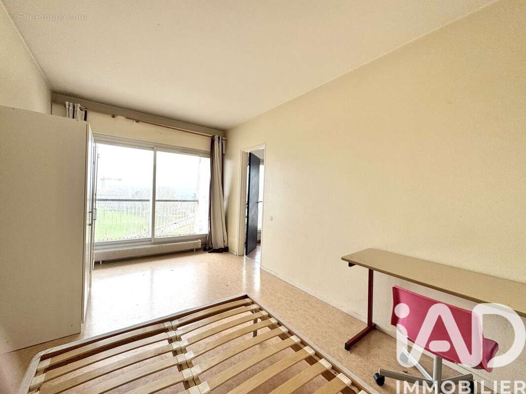 Photo 6 - Appartement à CERGY