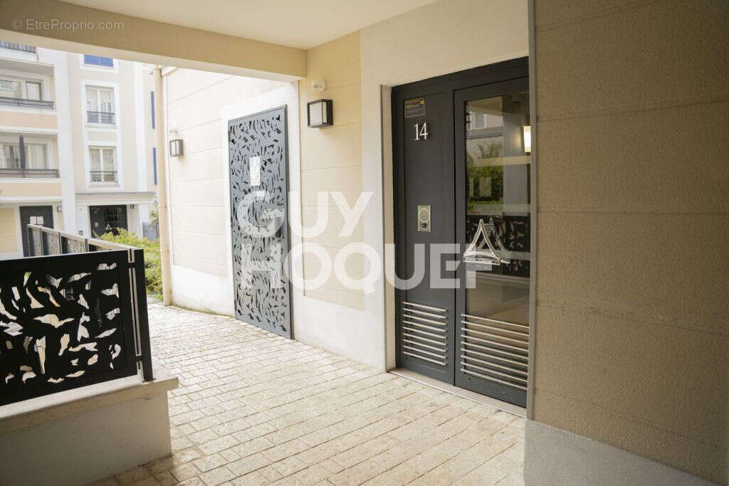 Appartement à BROU-SUR-CHANTEREINE