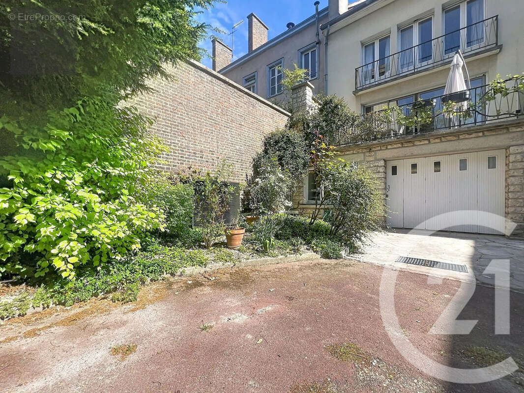 Maison 217 m² à Troyes  - photo 20