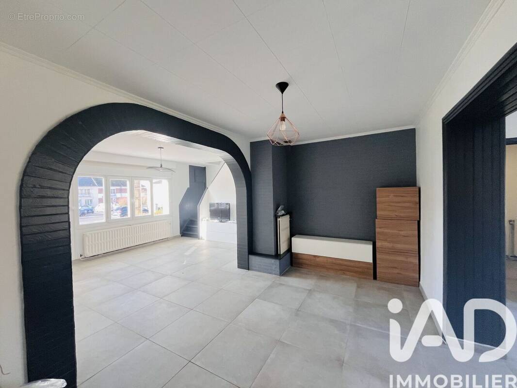 Photo 1 - Maison à MARLY
